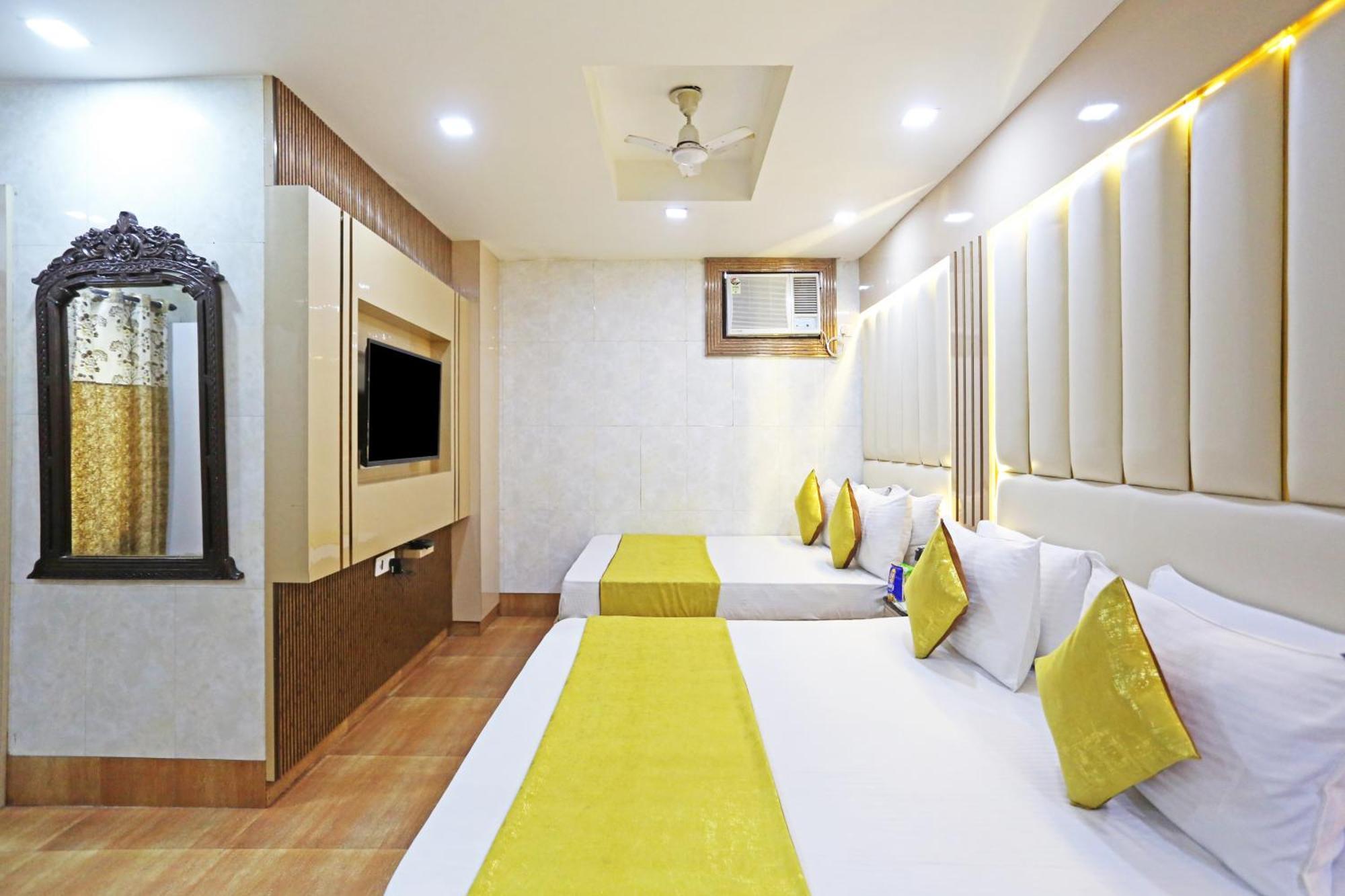 Hotel Preet Palace -5 Mints Walk From Nizamuddin Railway Station New Delhi Luaran gambar